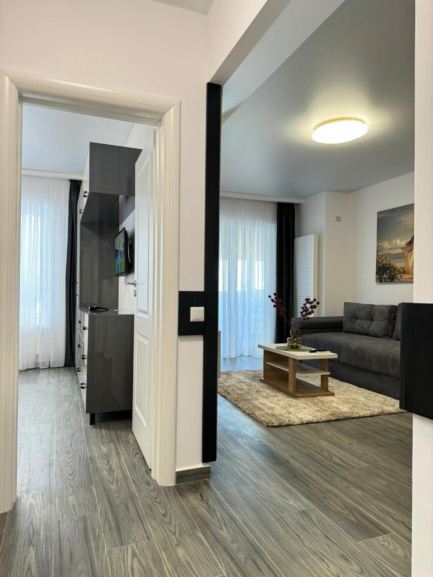 Luxury Glam Apartments Central Adress Bucuresti With Parking Exteriér fotografie
